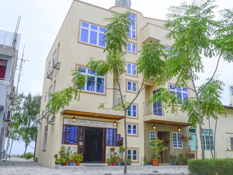 Coral Queen Inn 훌루말레 외부 사진