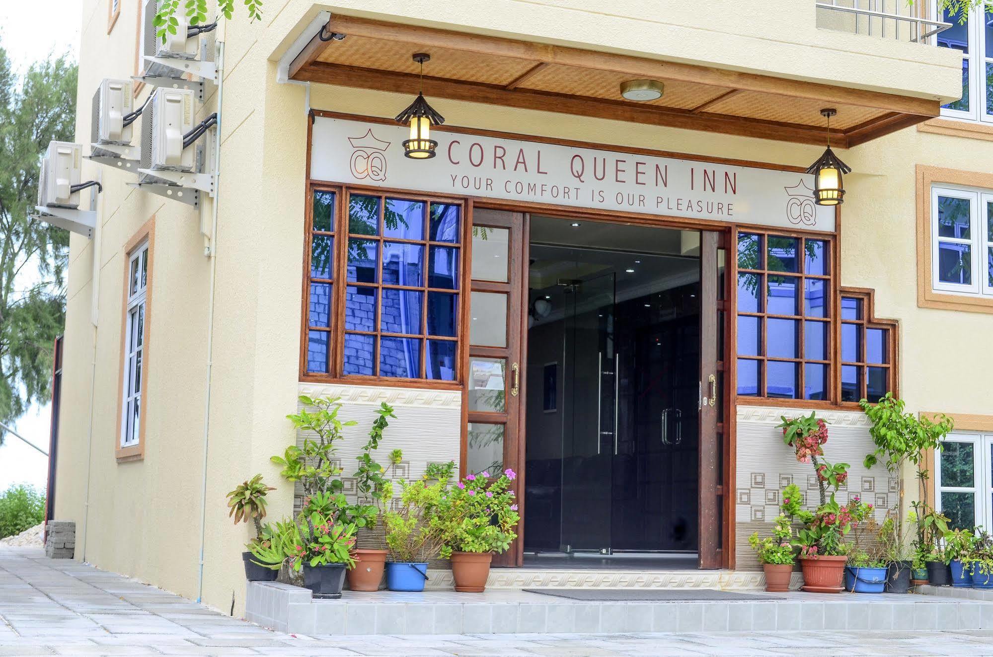 Coral Queen Inn 훌루말레 외부 사진